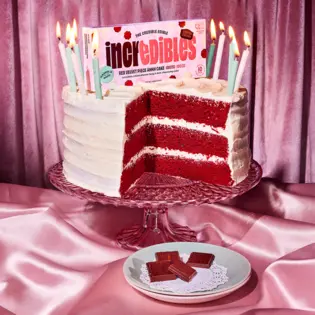 (each) INCREDIBLES | RED VELVET PIECE AHHH CAKE 1:1 THC:CBD | (CHOCOLATE BAR)