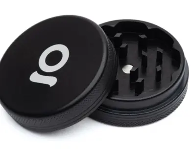 2 Piece Magnetic Grinder - Black